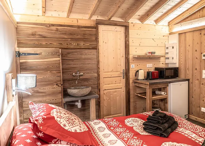 Panoramiques Des 3 Vallees Шале Cleurie